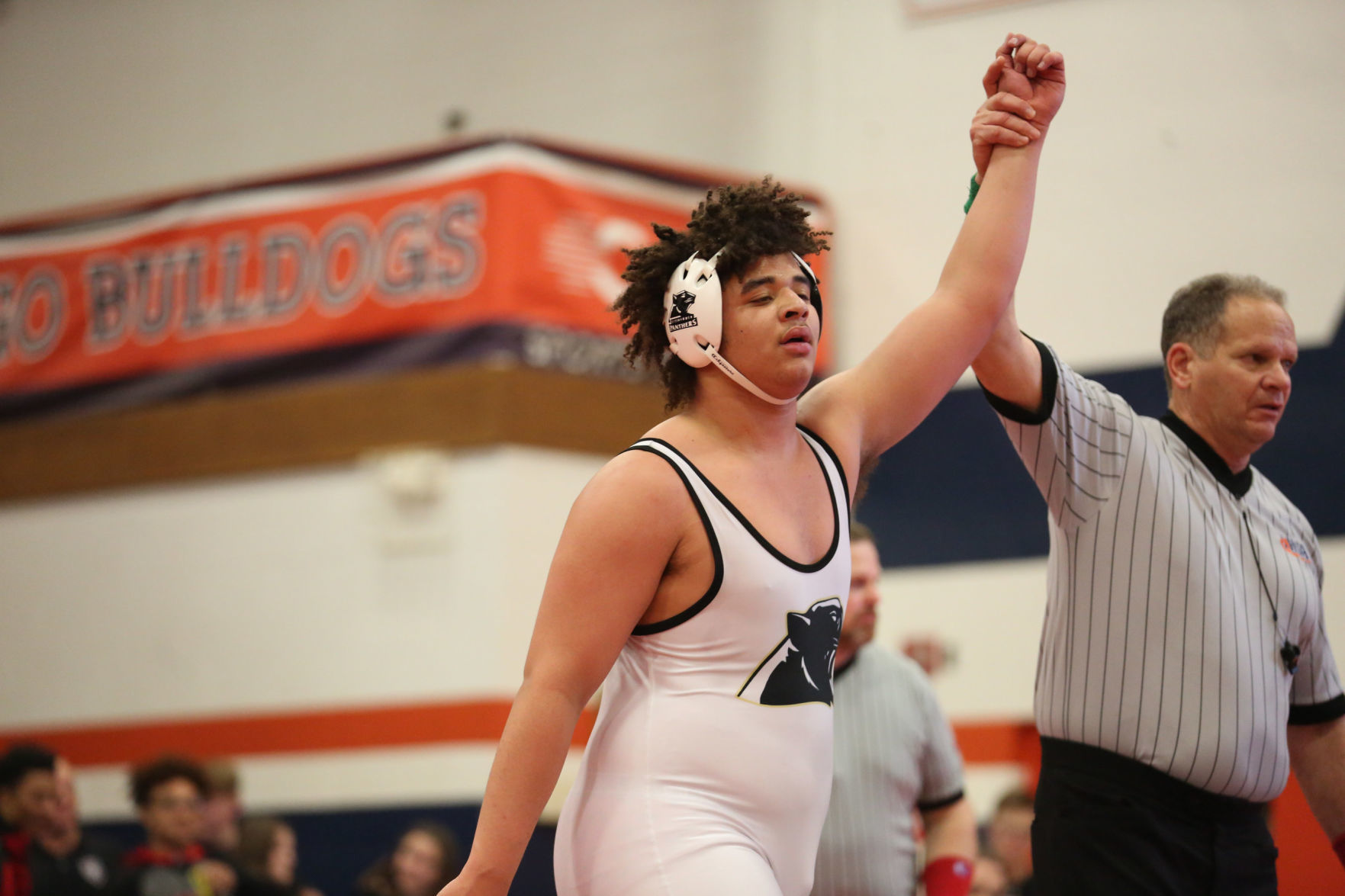 Mahomet wrestling 54 2.09.19.JPG